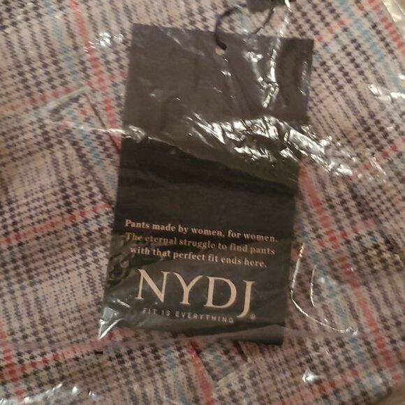 NYDJ Tyburn Plaid Flare Crop Boot Jean - Picture 6 of 9